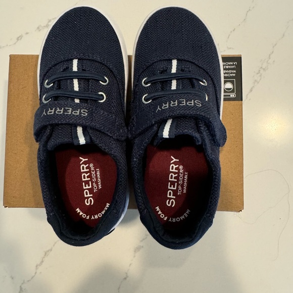 Sperry Spinnaker Sneaker - Picture 6 of 8